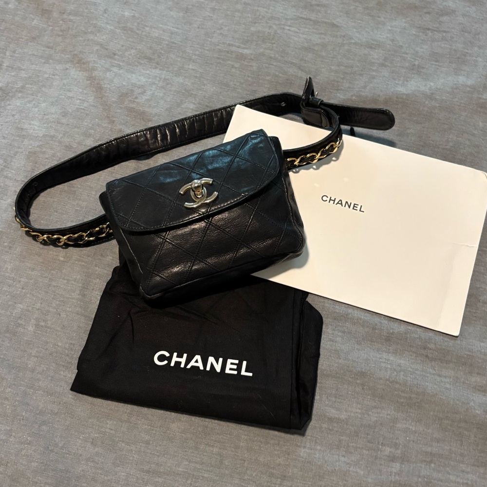 Chanel Black Quilted Leather Waist Bag